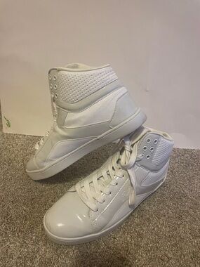 Pastry White High-Top Sneakers